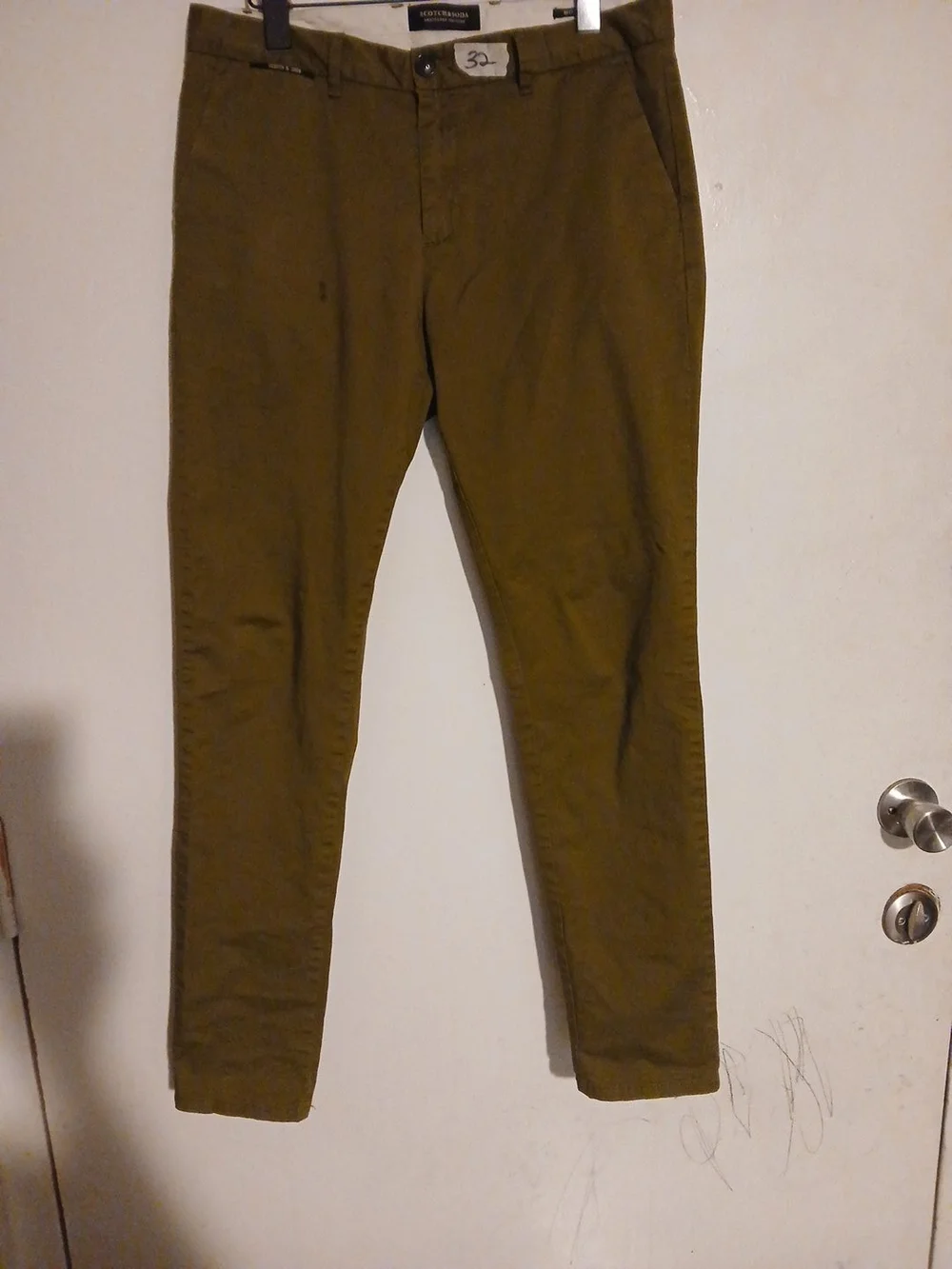 Slim-Fit Olive Chino Pants - Unknown Brand